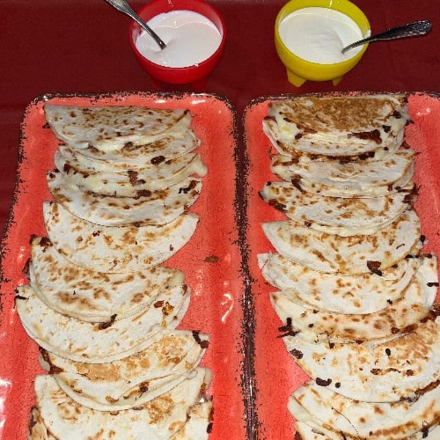 Mini Quesadilla Platter (20).